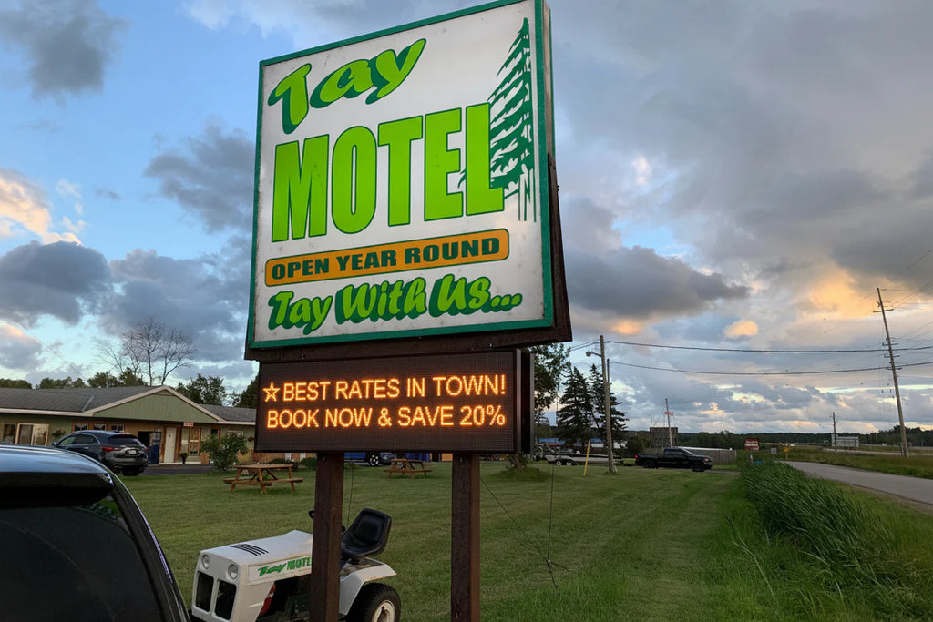 27" High Frame Sealed Outdoor LED Signs